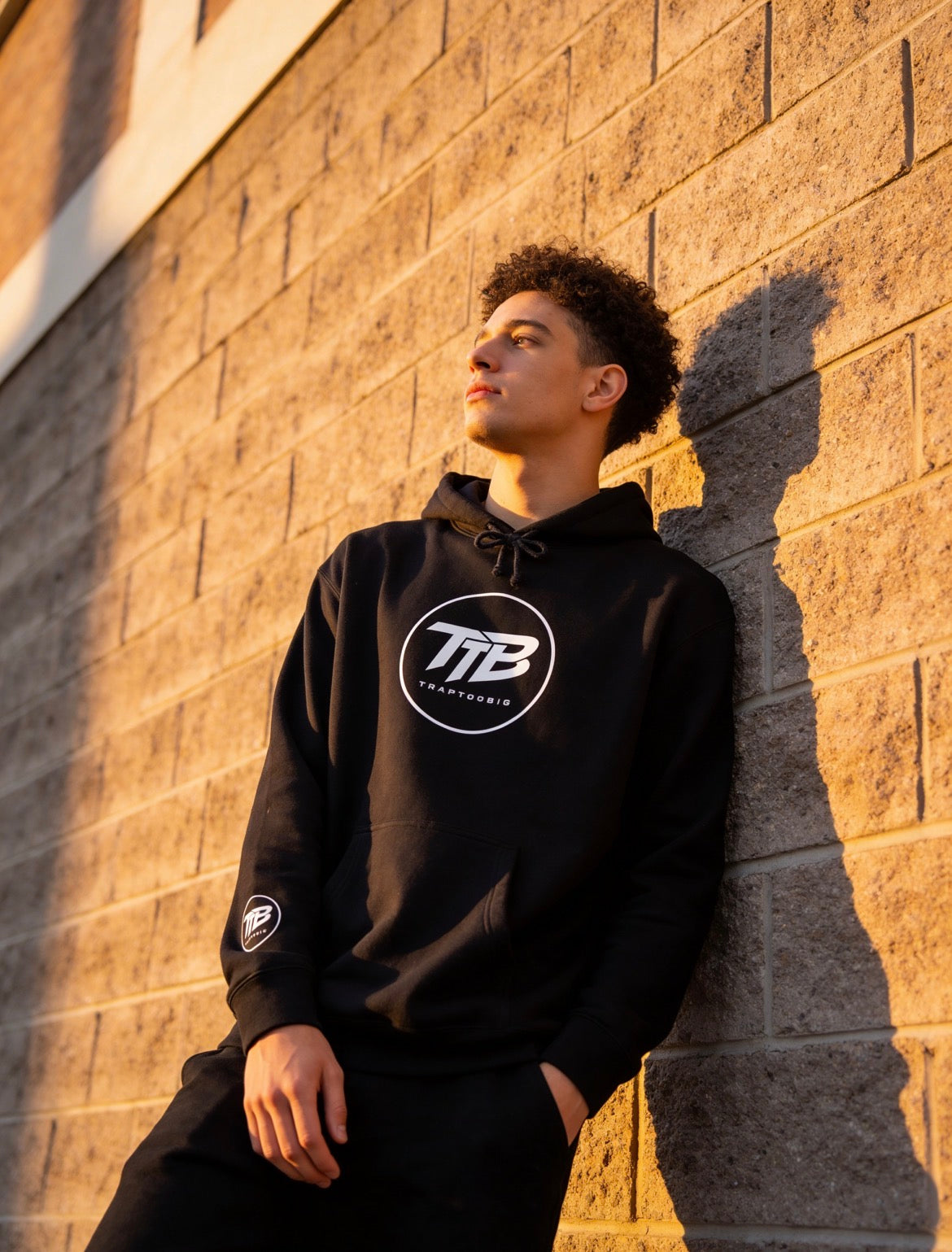 Core Hoodie – Black Edition