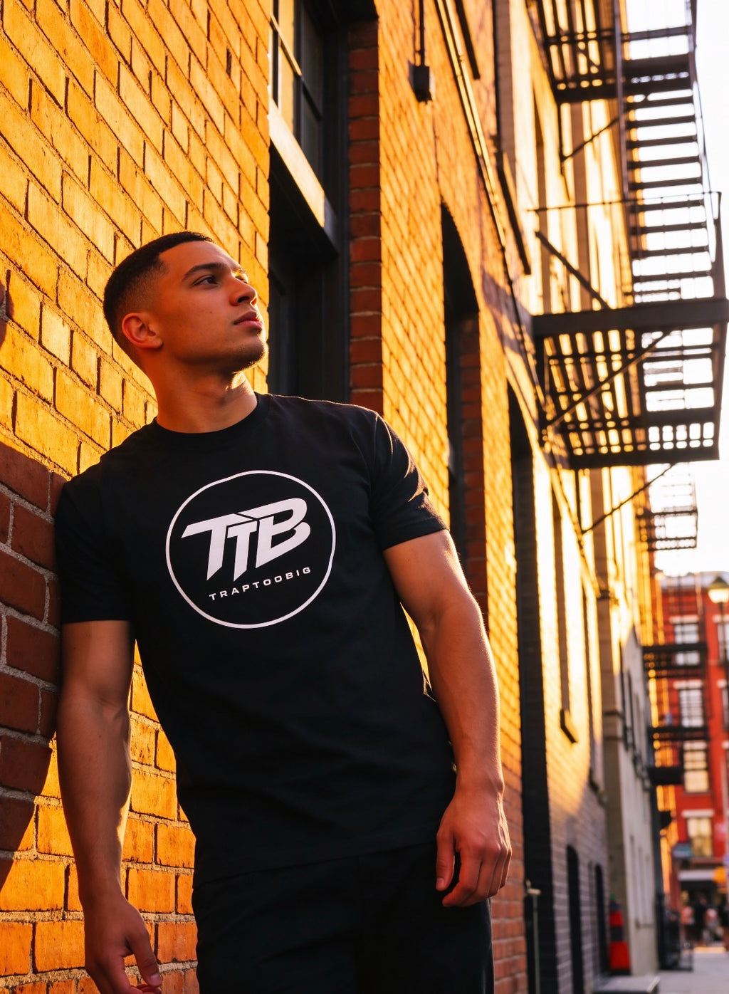 Circle Logo Tee — Black